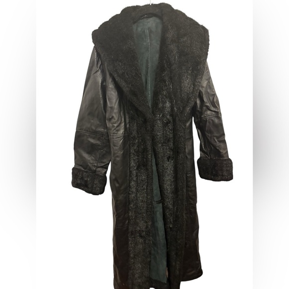 Vintage Women's Black Leather Trench Coat with Fur Trim - Picture 6 of 6